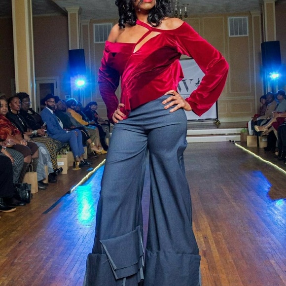 Sassy high waist jeans - Picture 4 of 4